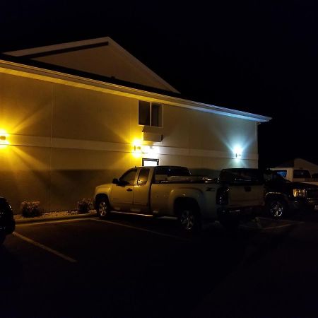Bilmar Inn & Suites Dell Rapids Extérieur photo