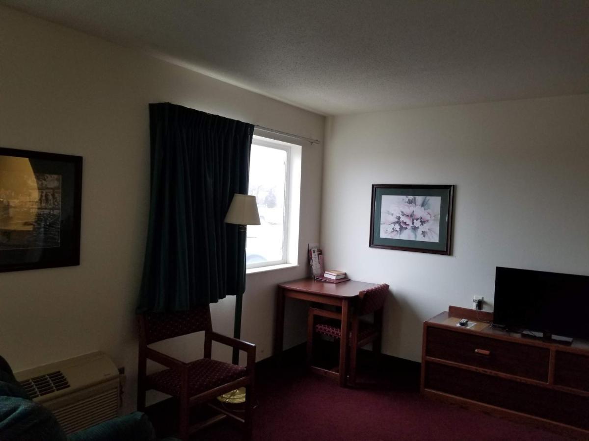 Bilmar Inn & Suites Dell Rapids Extérieur photo