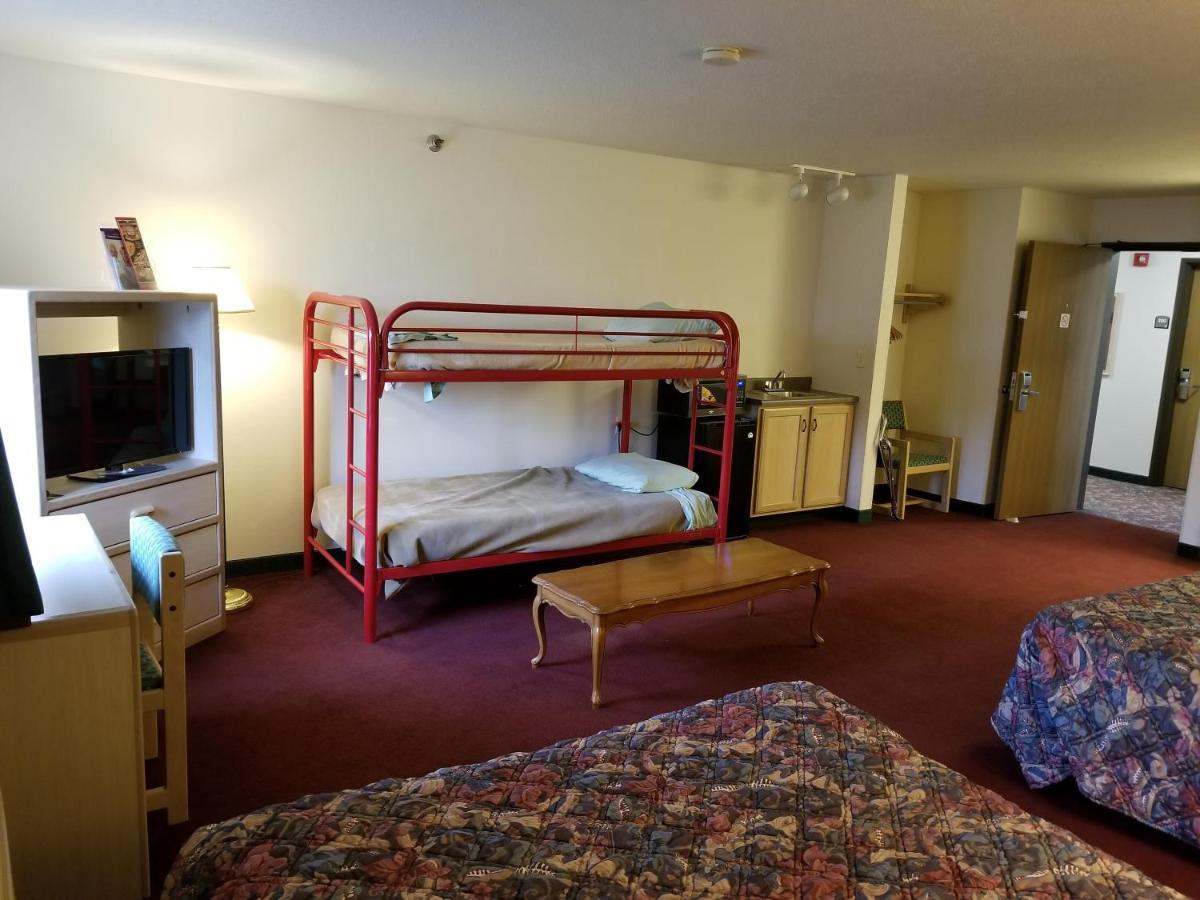 Bilmar Inn & Suites Dell Rapids Extérieur photo