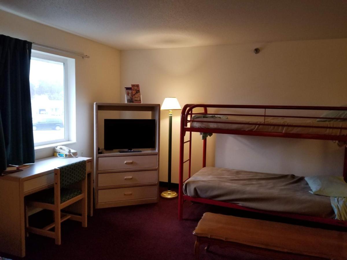 Bilmar Inn & Suites Dell Rapids Extérieur photo