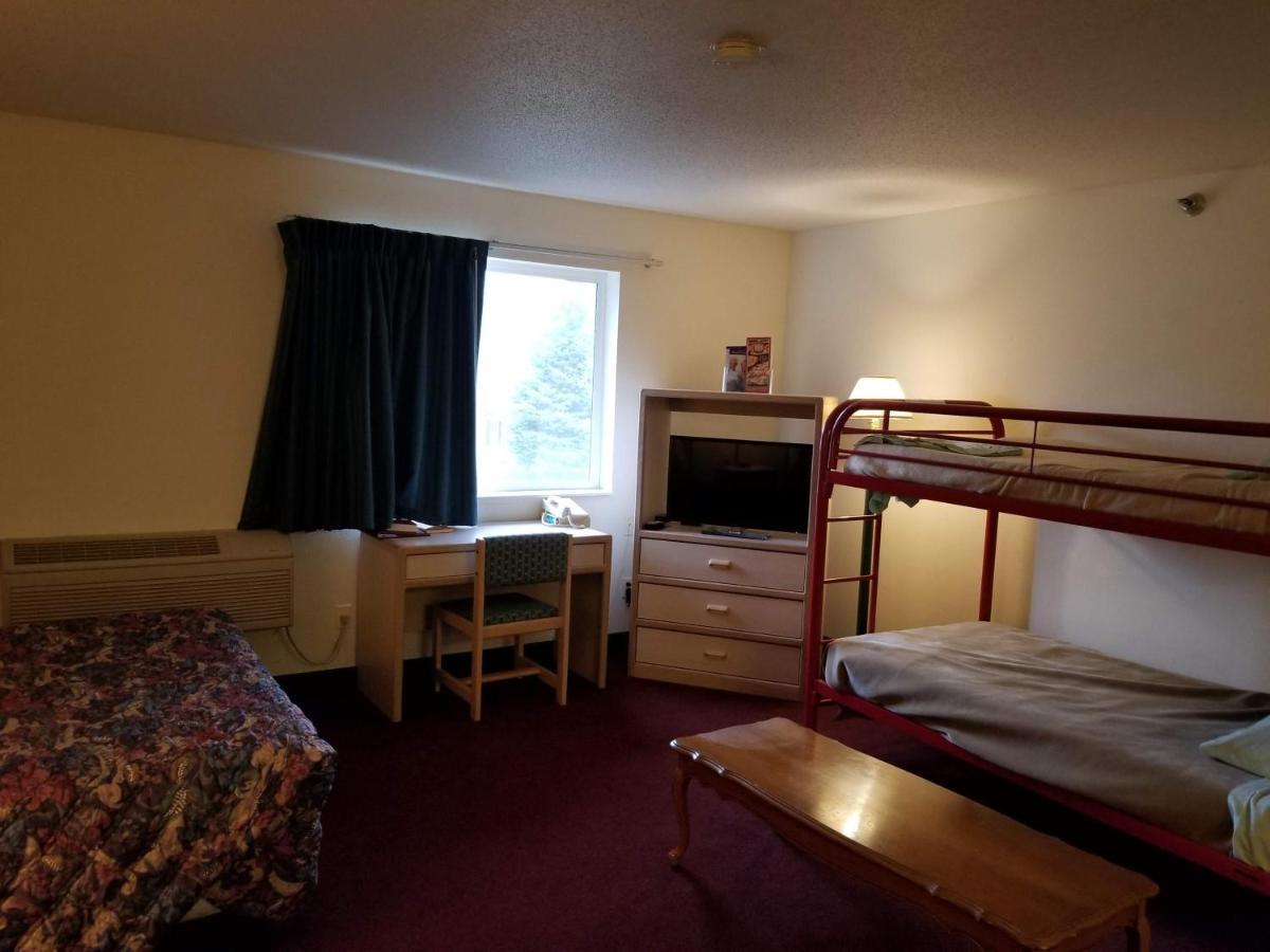 Bilmar Inn & Suites Dell Rapids Extérieur photo
