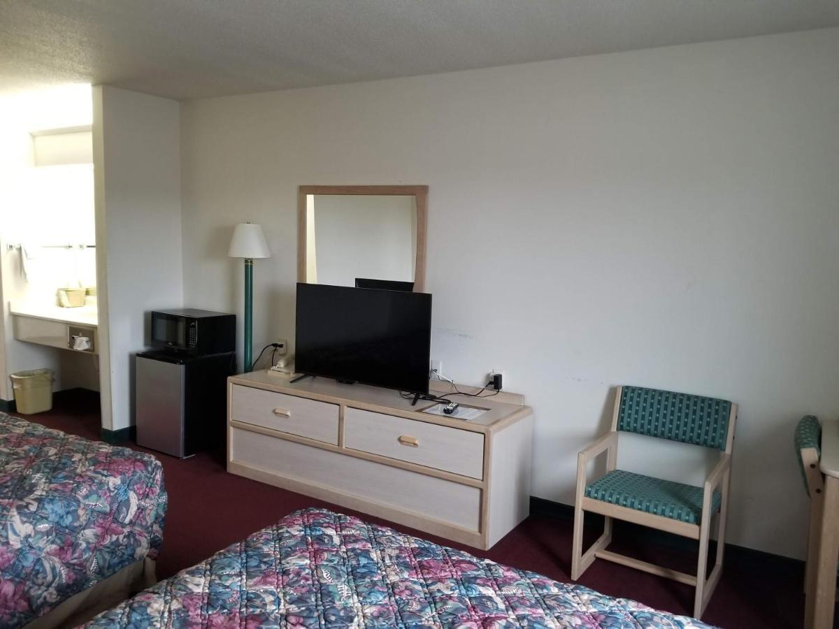 Bilmar Inn & Suites Dell Rapids Extérieur photo