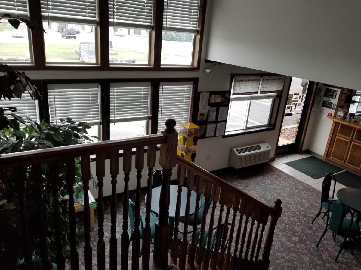Bilmar Inn & Suites Dell Rapids Extérieur photo