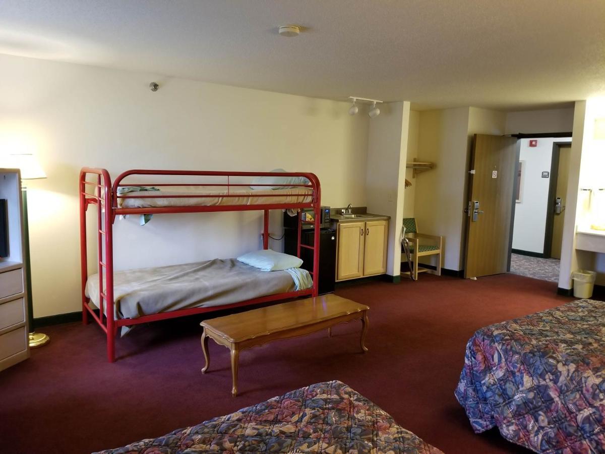 Bilmar Inn & Suites Dell Rapids Extérieur photo