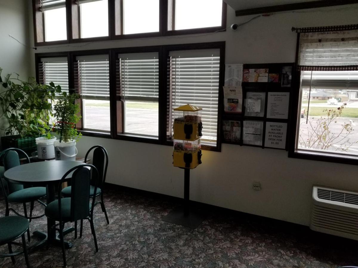 Bilmar Inn & Suites Dell Rapids Extérieur photo