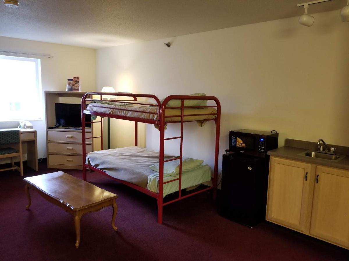 Bilmar Inn & Suites Dell Rapids Extérieur photo