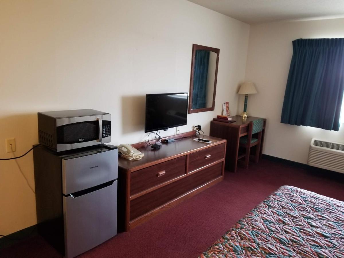 Bilmar Inn & Suites Dell Rapids Extérieur photo