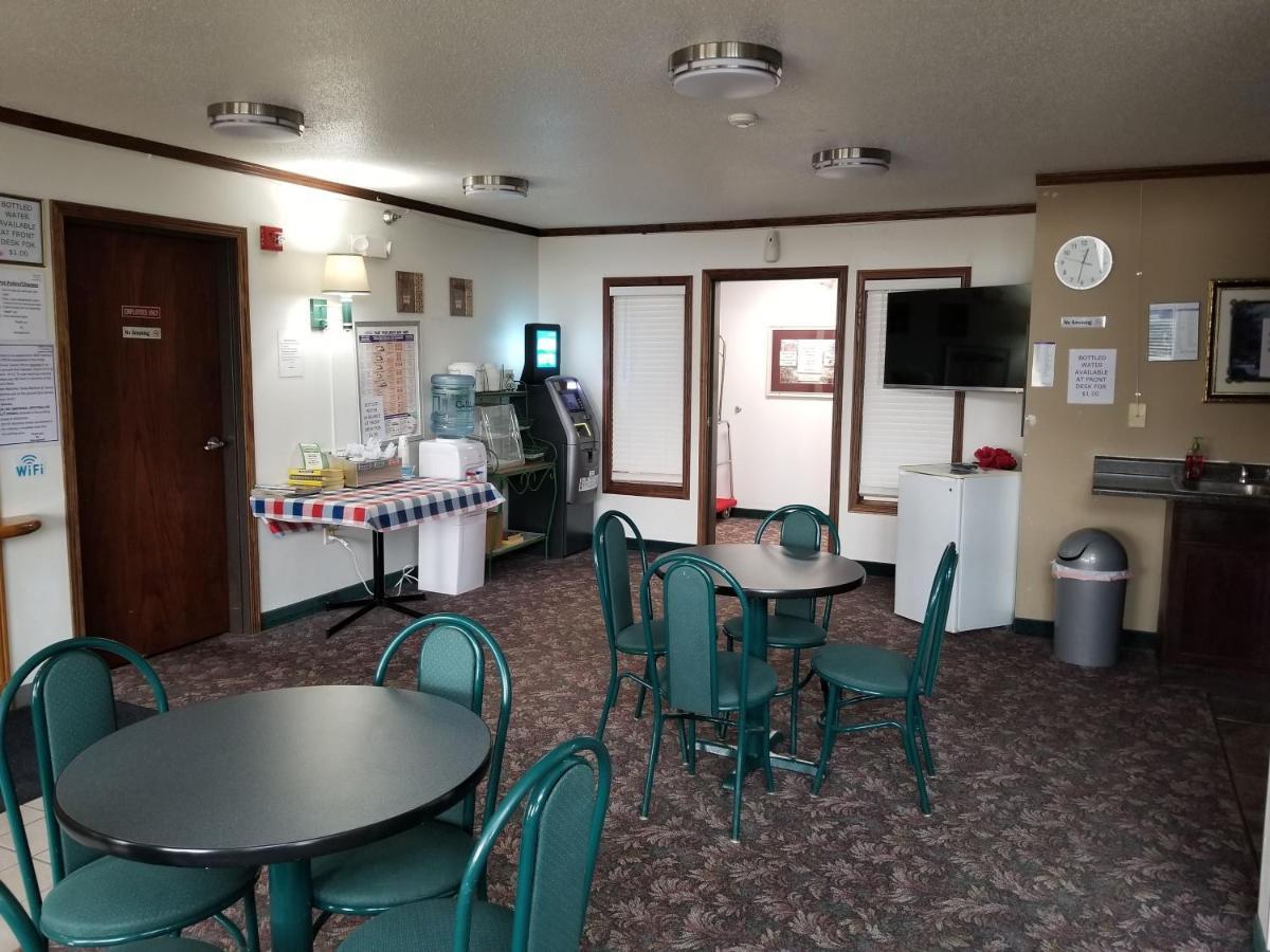 Bilmar Inn & Suites Dell Rapids Extérieur photo