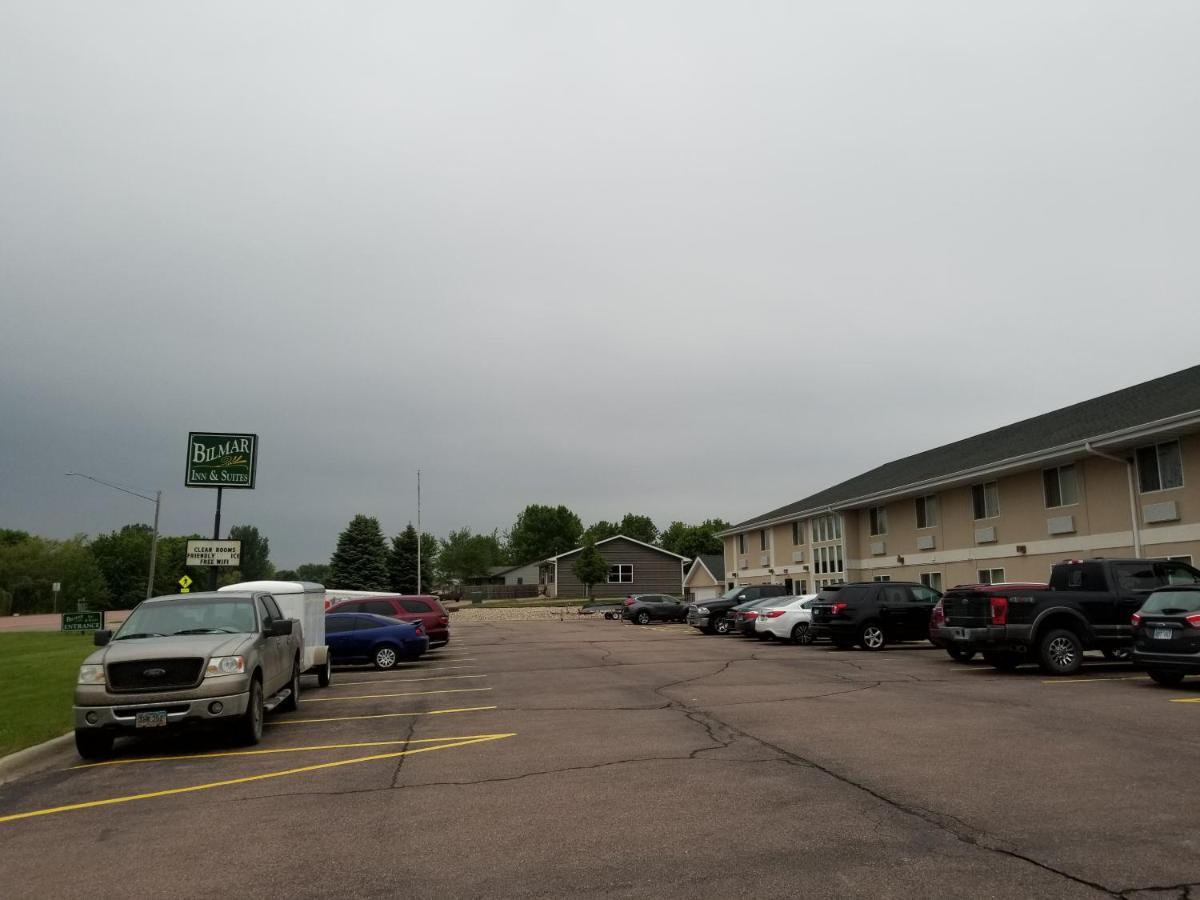 Bilmar Inn & Suites Dell Rapids Extérieur photo