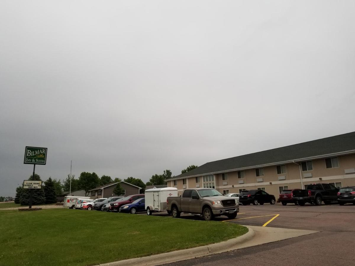 Bilmar Inn & Suites Dell Rapids Extérieur photo